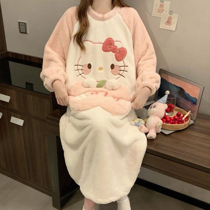 Winter Nightgown Hello Kitty W - огляд і ціна Winter Clothes